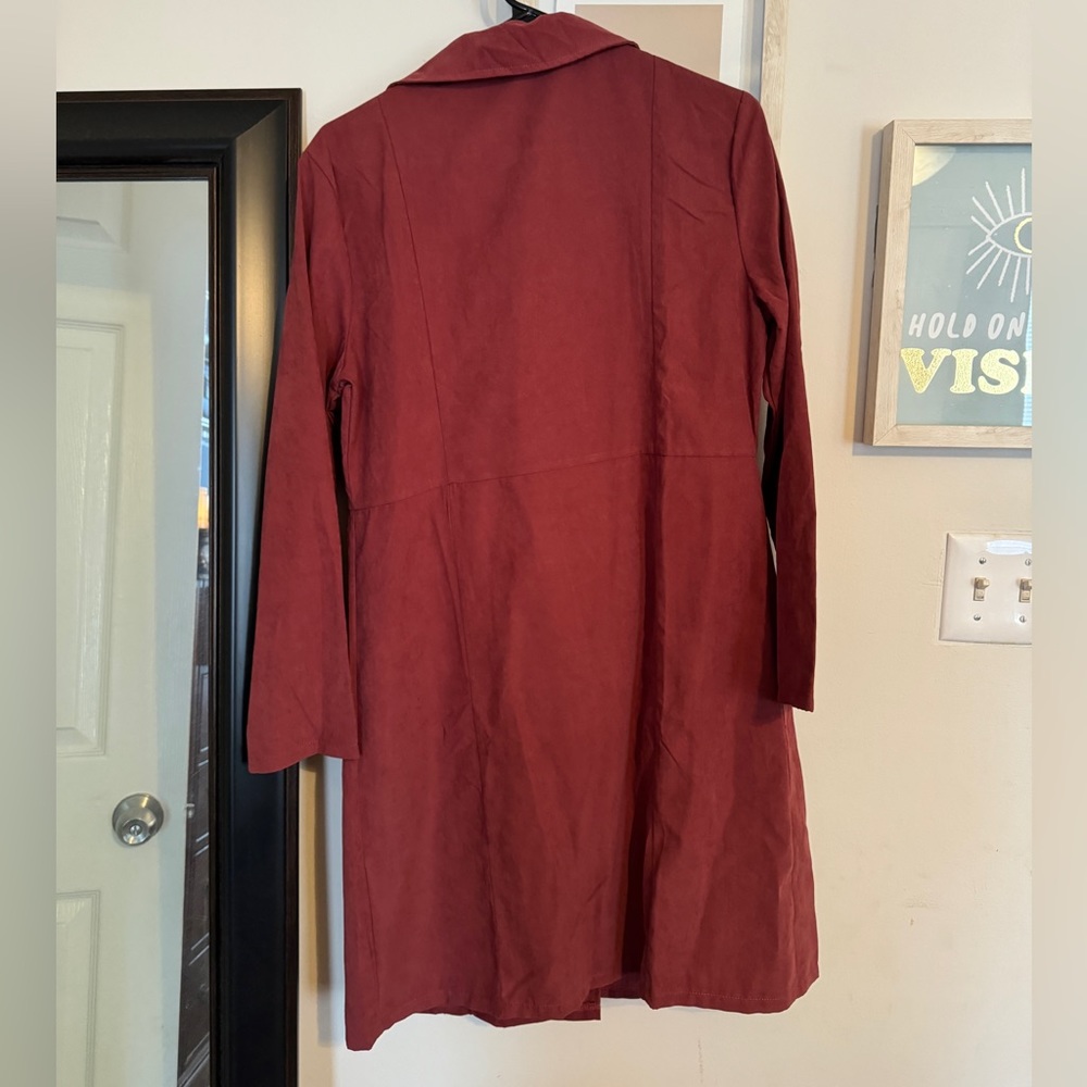 Maroon jacket - Picture 3 of 3